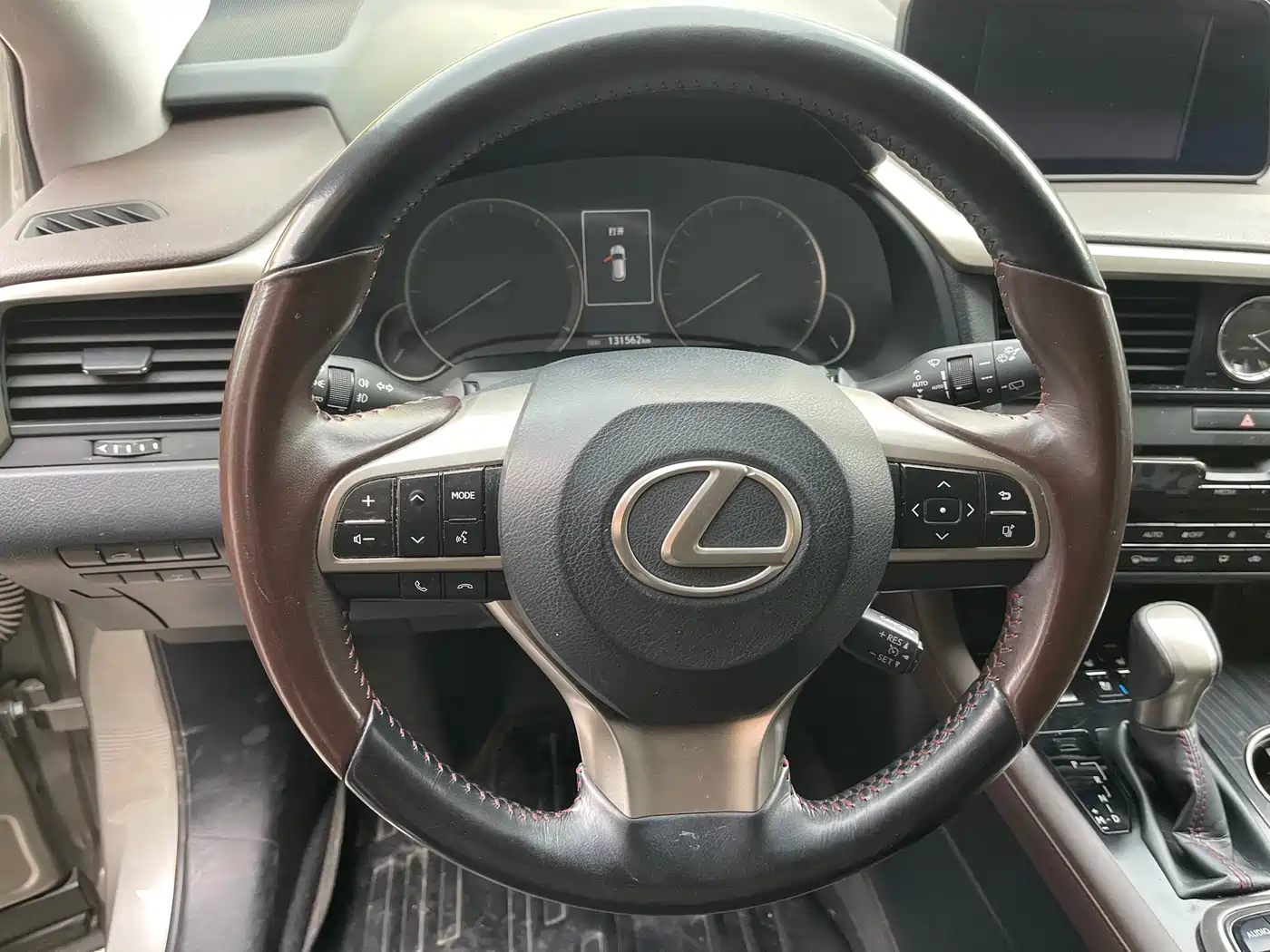 Lexus RX 2016 300 4WD Elegance Edition (China V) фото 16