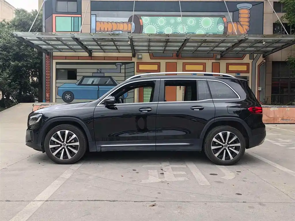 Mercedes-Benz GLB 2024 Facelift GLB 200 Style фото 23
