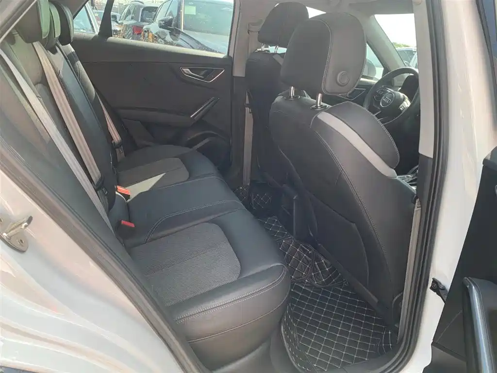 Audi Q2L e-tron 2019 Q2L e-tron Pure Electric Smart Enjoyment фото 10