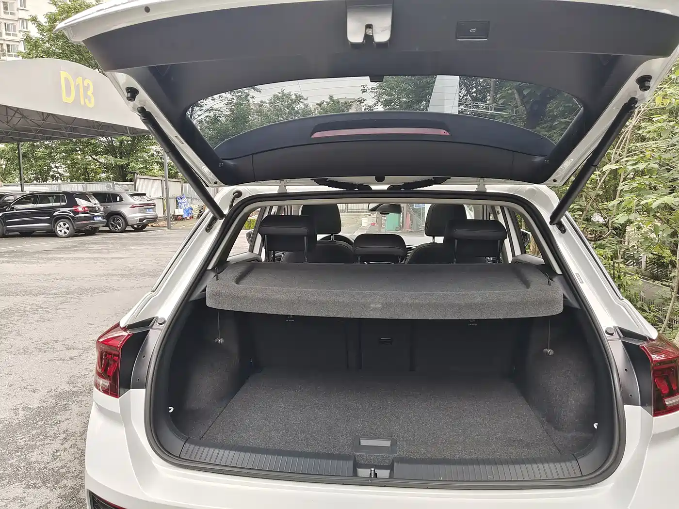 Volkswagen T-ROC 2021 280TSI DSG 2WD Comfort Smart Connect Edition фото 14