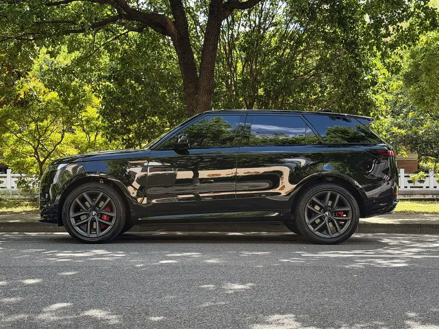 Land Rover Range Rover Sport 2025 2025 400PS Dynamic SE