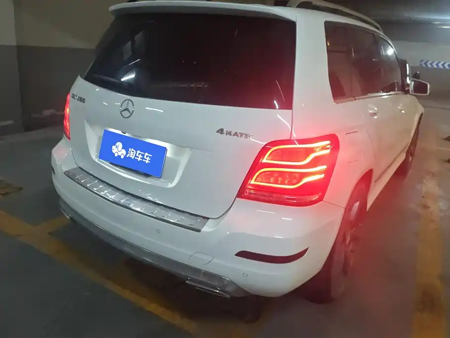 Mercedes-Benz GLK-Class 2015 GLK 260 4MATIC Fashion Ultimate Edition фото 3