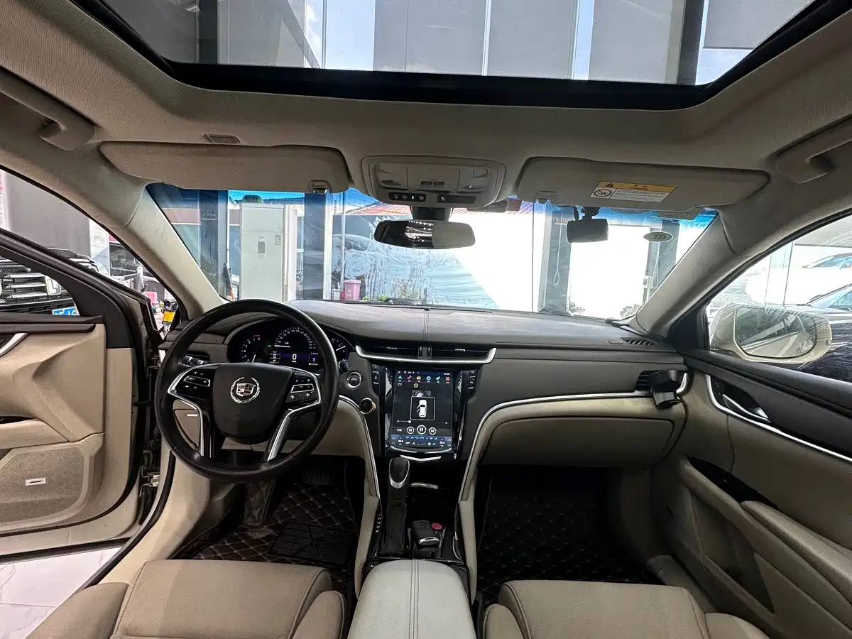 Cadillac XTS 2014 2013 Model 28T Comfort