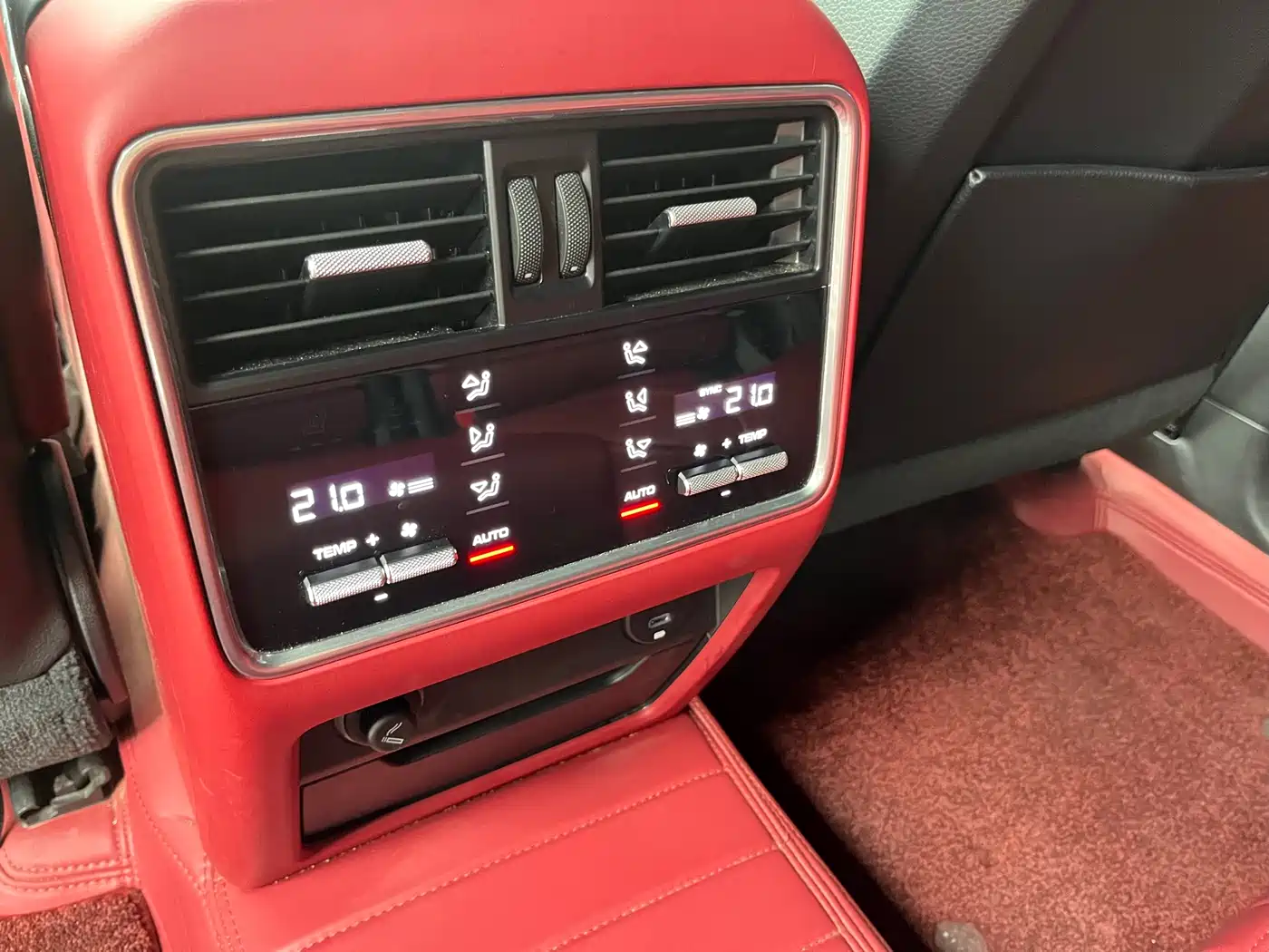 Porsche Cayenne 2019 Cayenne 3.0T фото 14