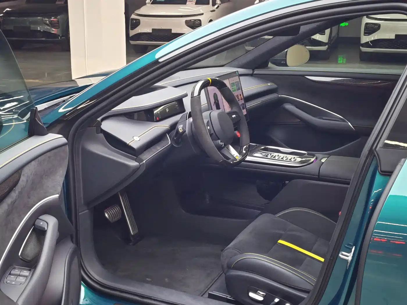 XIAOMI CAR XIAOMI SU7 ULTRA