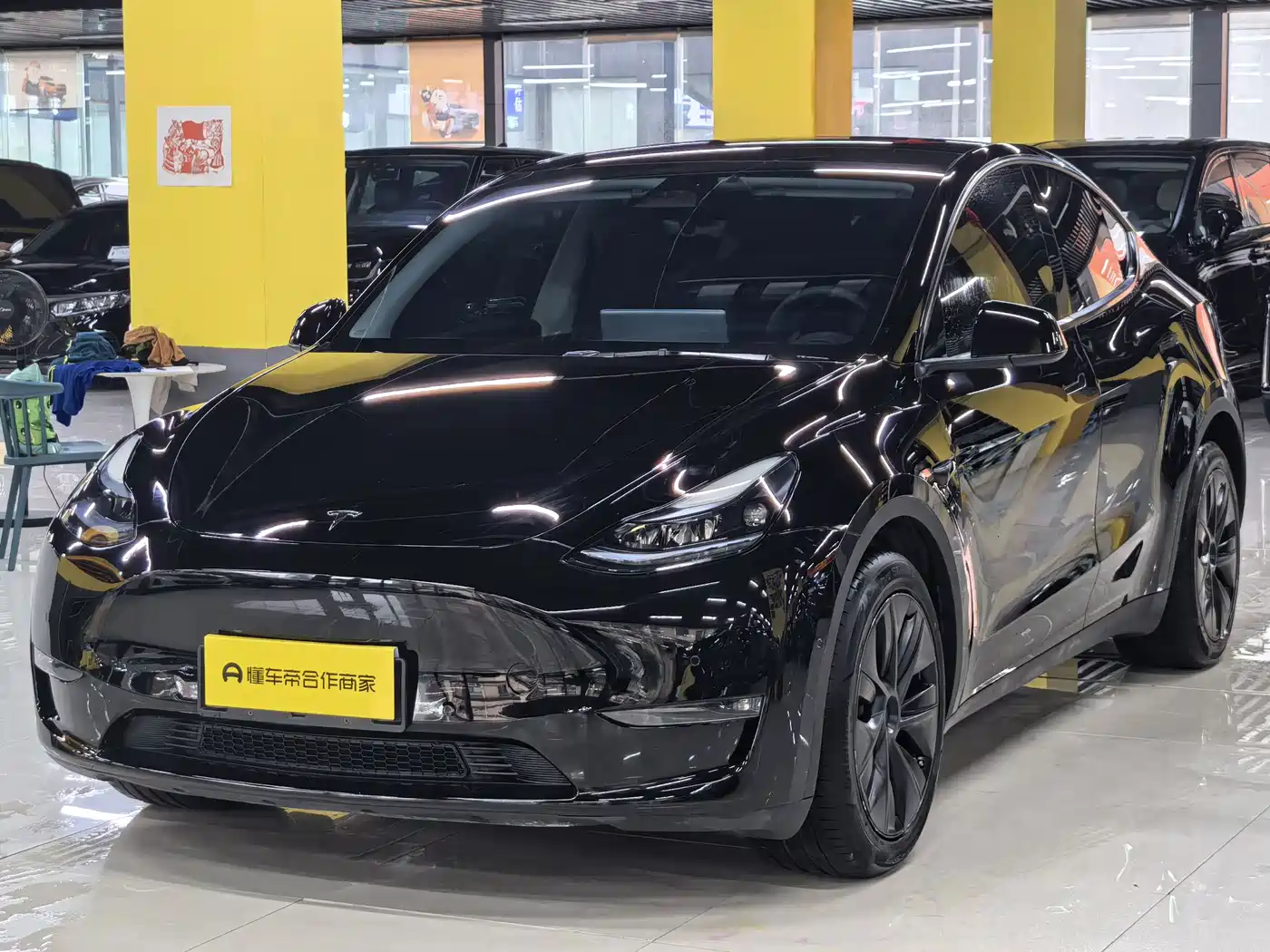 Tesla Model Y 2024 Rear-Wheel Drive Version