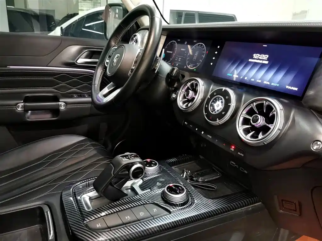 Tank 300 2023 Off-Road Edition 2.0T Challenger фото 15