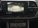 Photo 15 - Jetta VS5