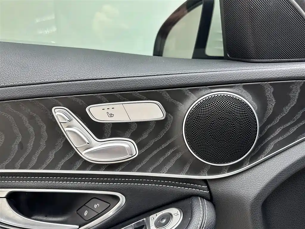 Mercedes-Benz C-Class 2019 Facelift C 260 L Sport фото 16