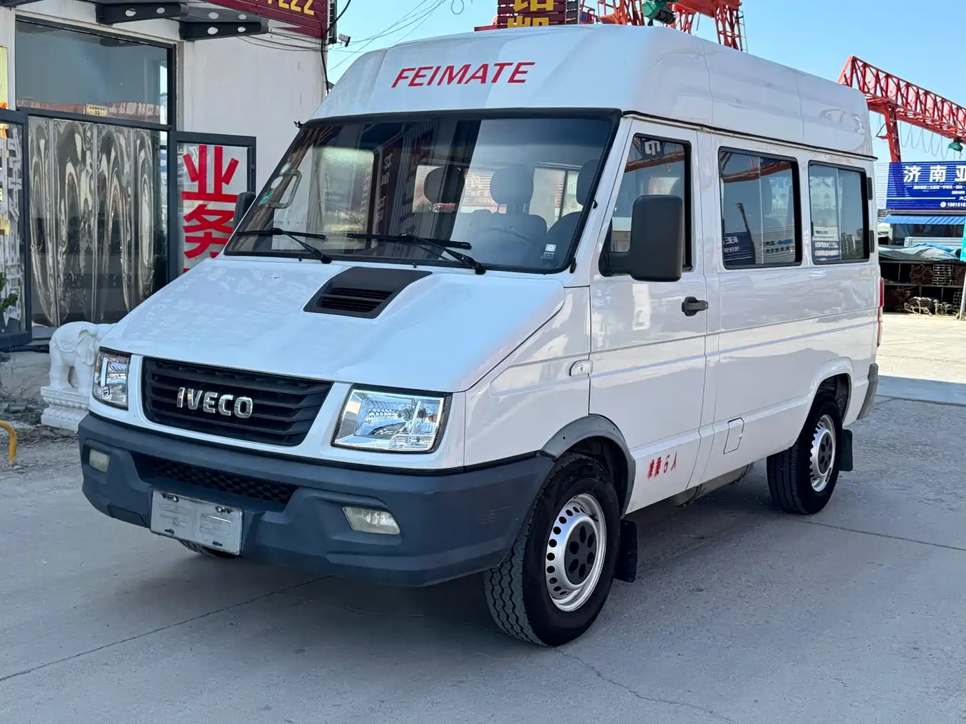 Iveco Daily 2018 2017 Model 2.5T A35 Bus 5-7 Seats 47Z5