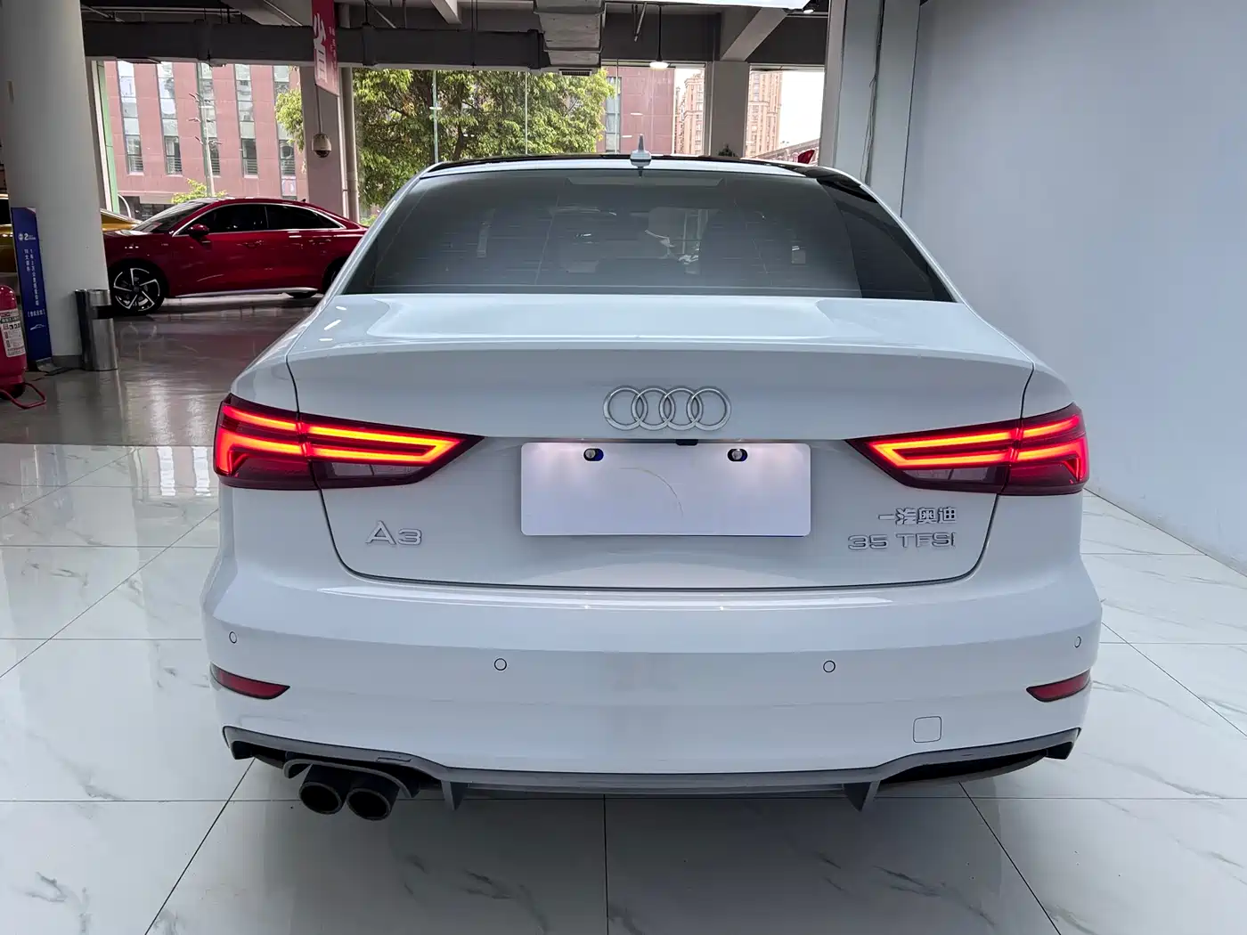 Audi A3 2018 30th Anniversary Limousine 35 TFSI Fashion фото 6