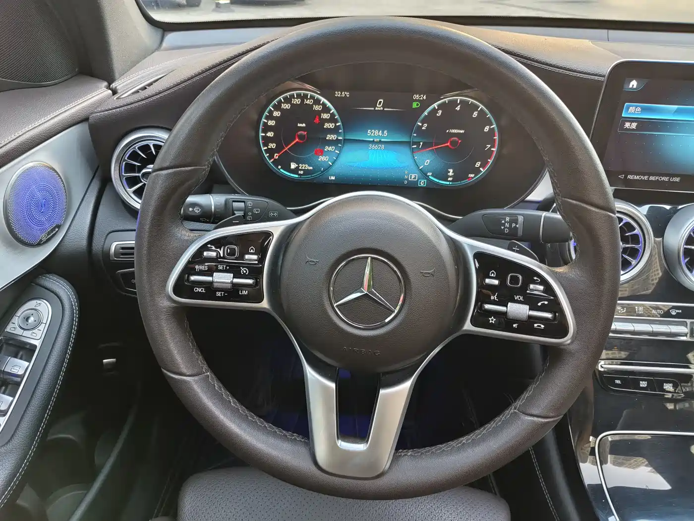 Mercedes-Benz GLC 2022 Facelift GLC 260 L 4MATIC Dynamic фото 11