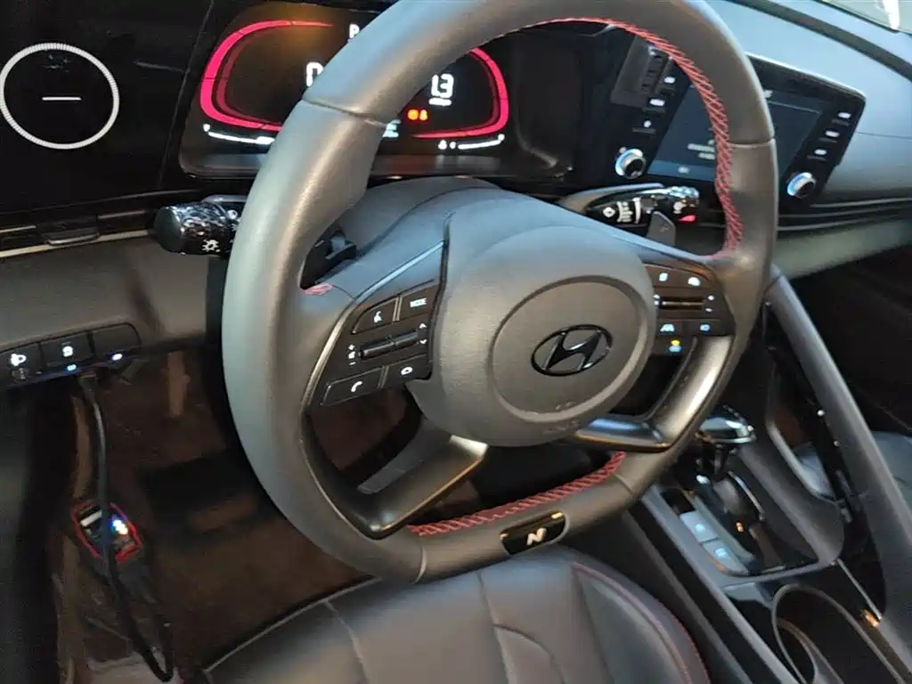 Hyundai Elantra 2023 240TGDi DCT N Line GLX Elite фото 11