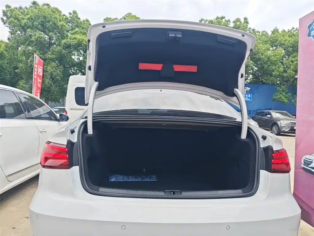 Audi A3 2019 Limousine 35 TFSI Progressive China V фото 19