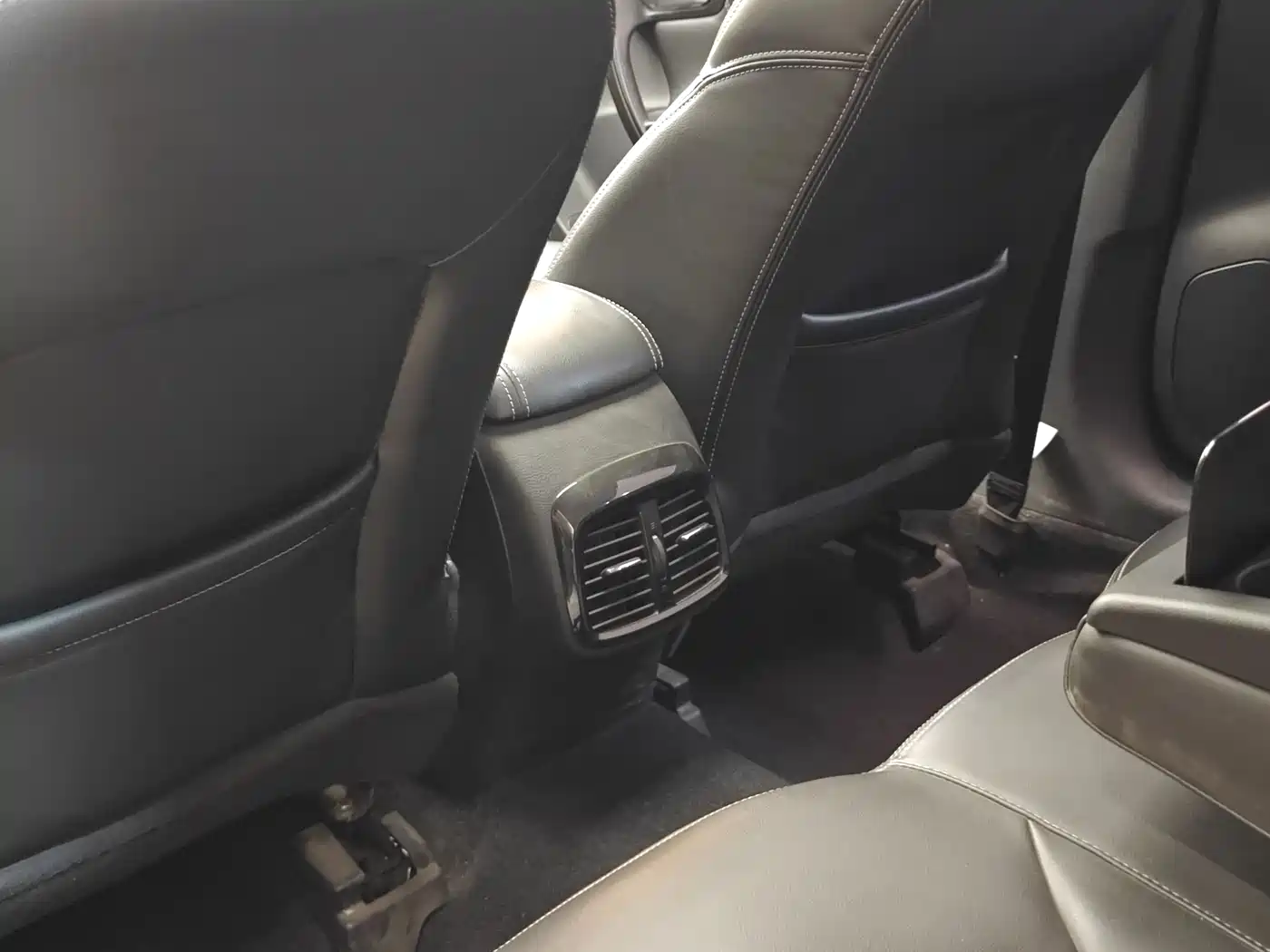 GAC Trumpchi Trumpchi GA6 2016 235T DCT Luxury Edition фото 22