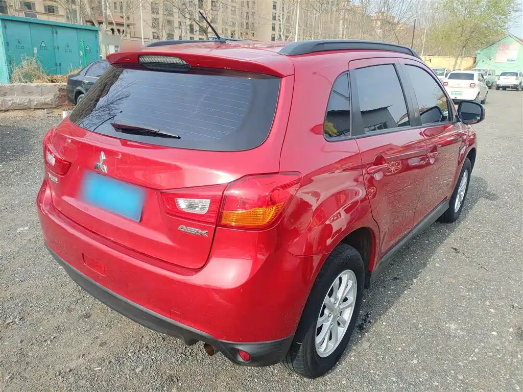 Mitsubishi ASX 2013 2.0L Manual 2WD Comfort фото 5