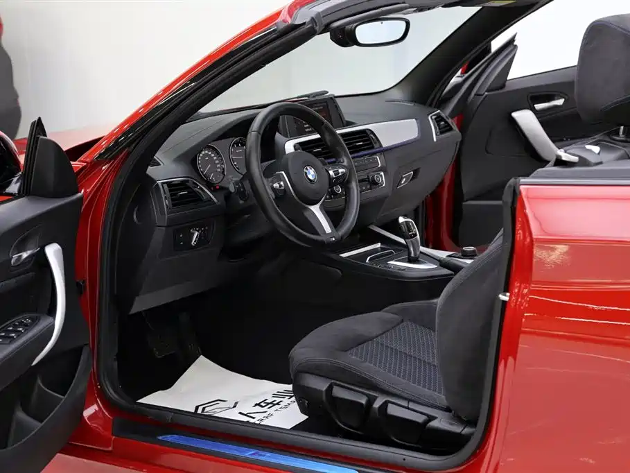 BMW 2 Series (Import) 2018 225i Convertible Coupe M Sport фото 9