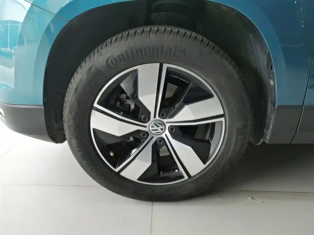 Volkswagen Tharu 2020 280TSI 2WD Comfort Edition China VI фото 23