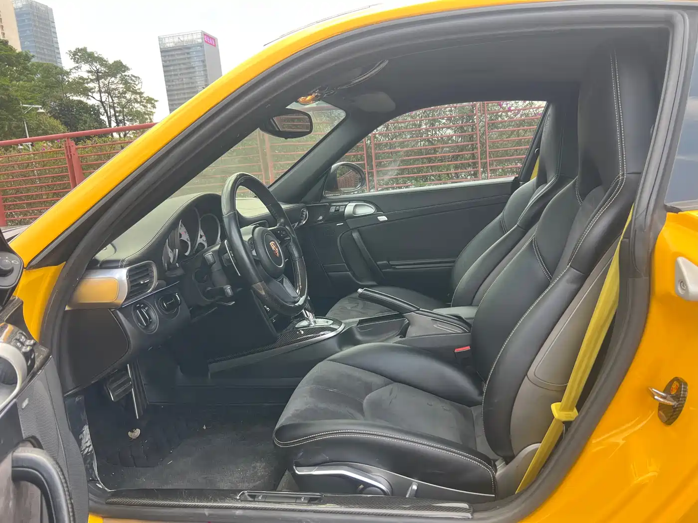 Porsche 911 2010 Carrera 3.6L фото 11