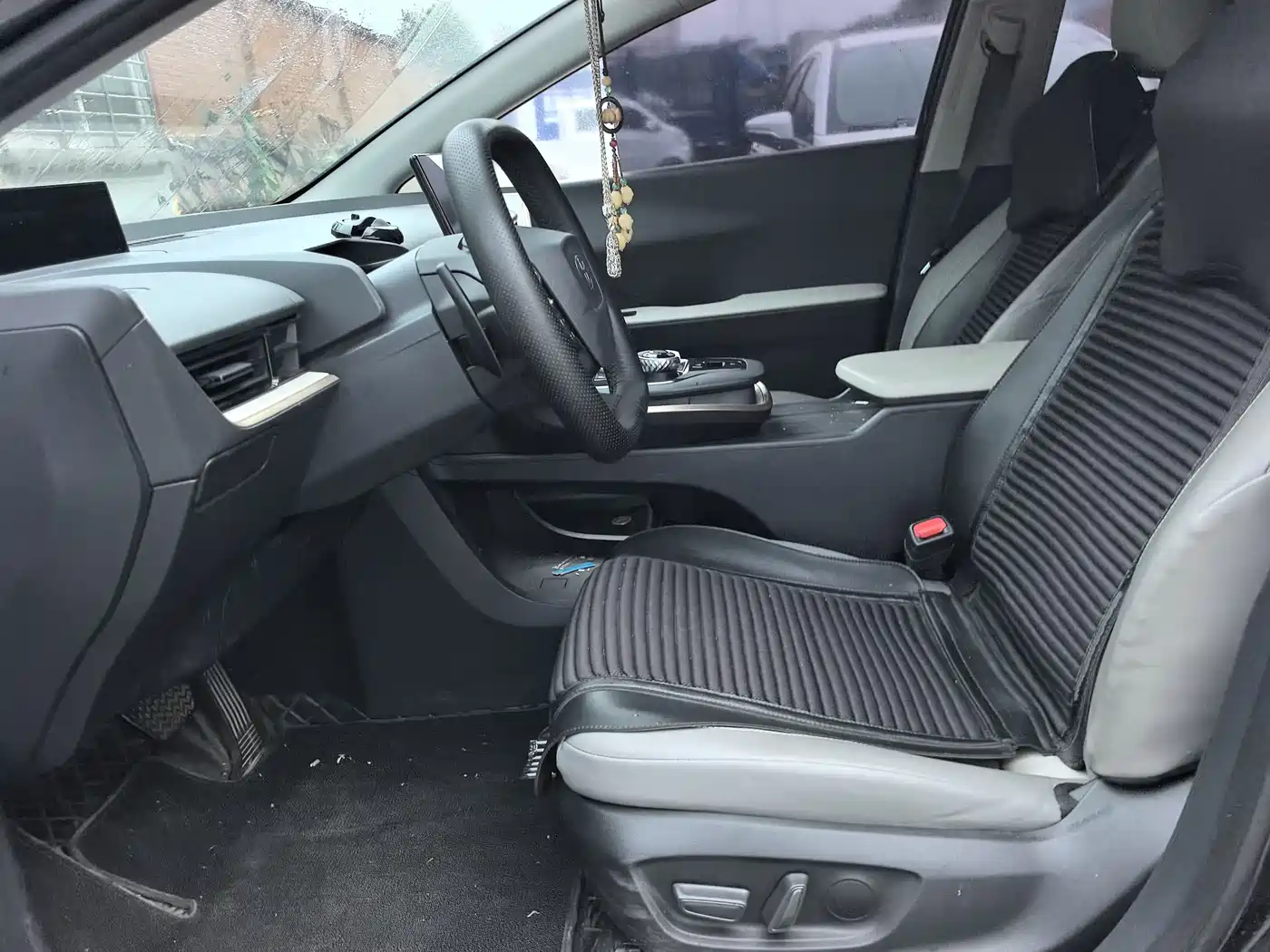 Toyota bZ3 2023 517km Elite PRO фото 9