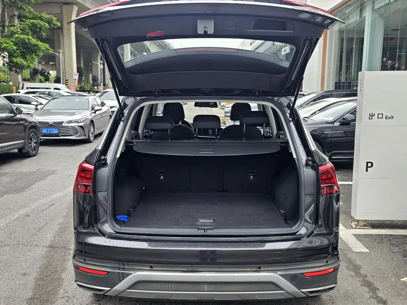 Volkswagen Tayron 2020 330TSI 2WD Luxury Smart Edition фото 13