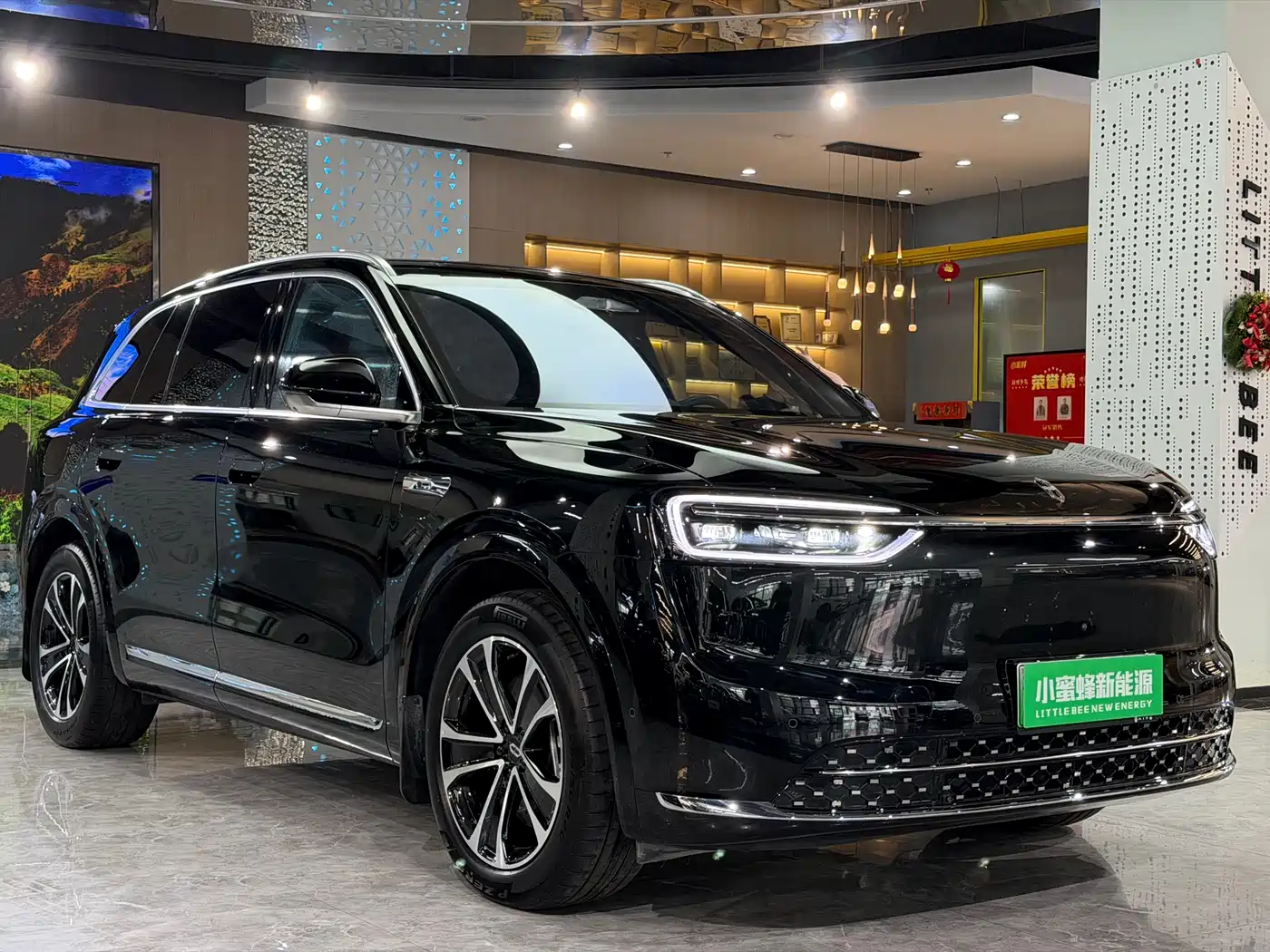 AITO Wenjie AITO M7 2026 Extended Range Pro+ AWD 5-seater фото 3