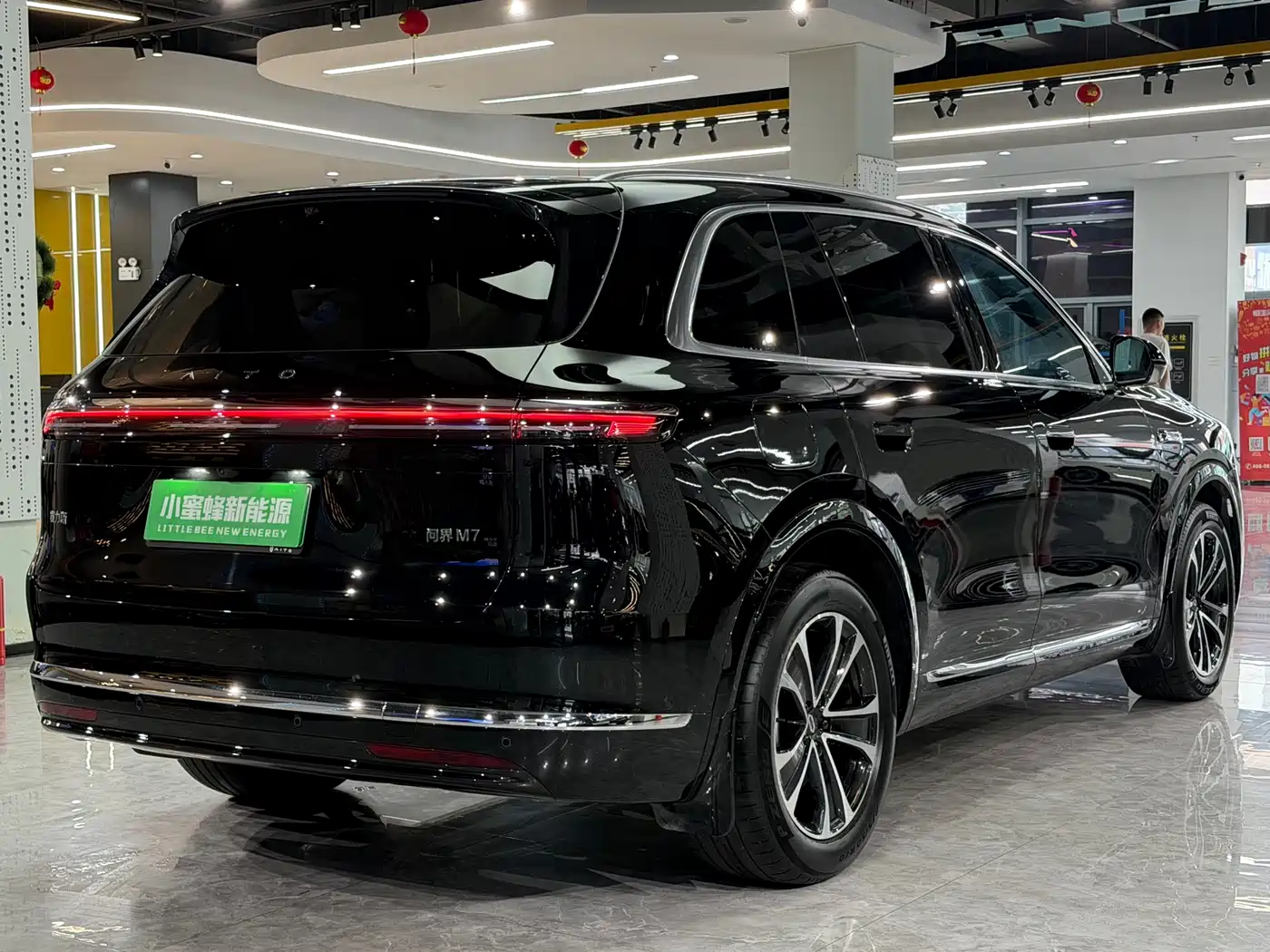 AITO Wenjie AITO M7 2026 Extended Range Pro+ AWD 5-seater фото 17