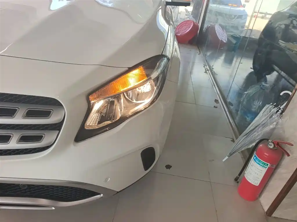 Mercedes-Benz GLA 2019 GLA 200 Dynamic фото 18