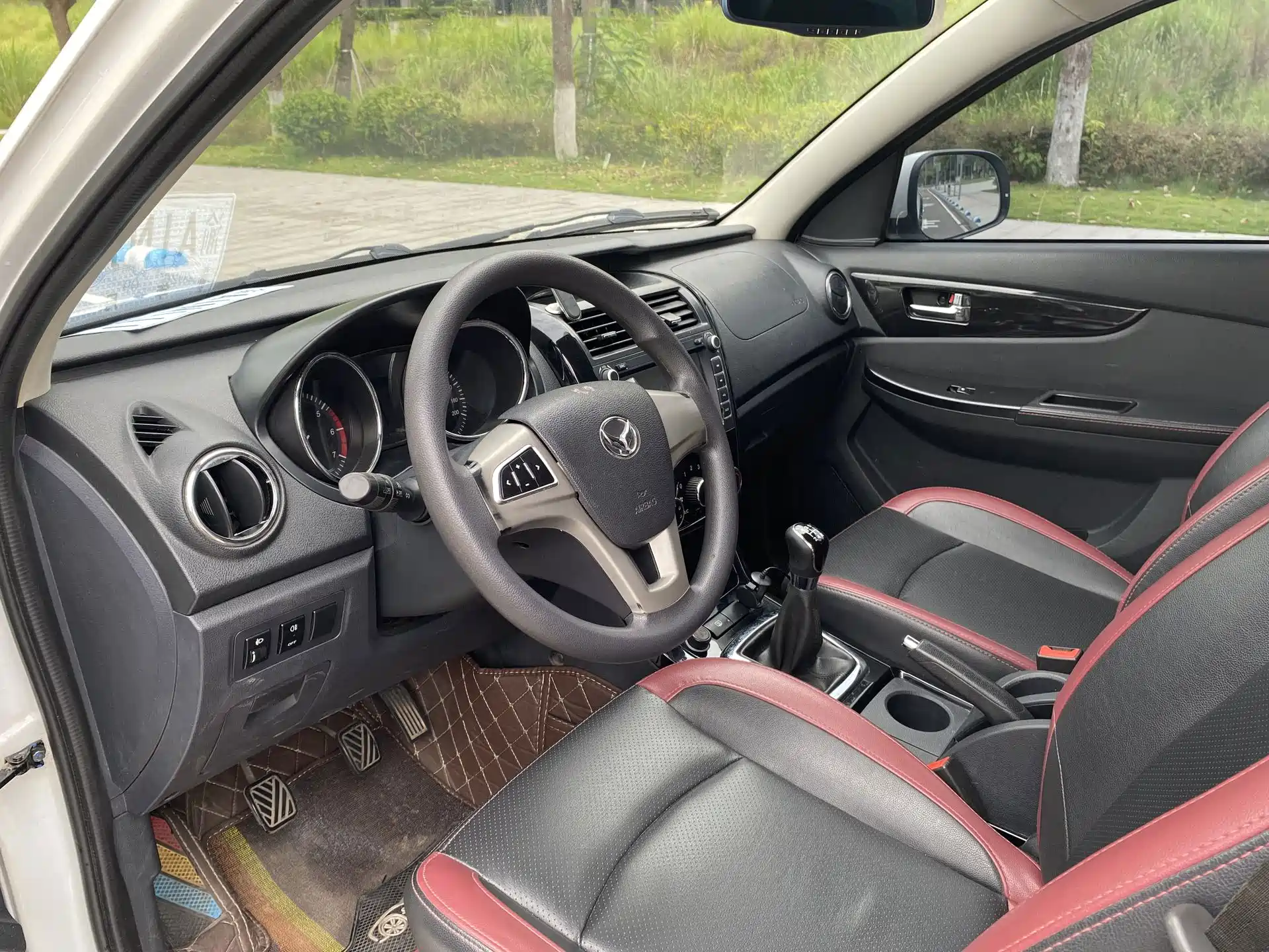 Фото 8 - BAIC Huansu S3