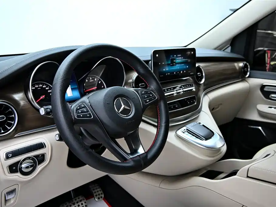 Mercedes-Benz V-Class 2021 V 260 Premium Edition фото 15