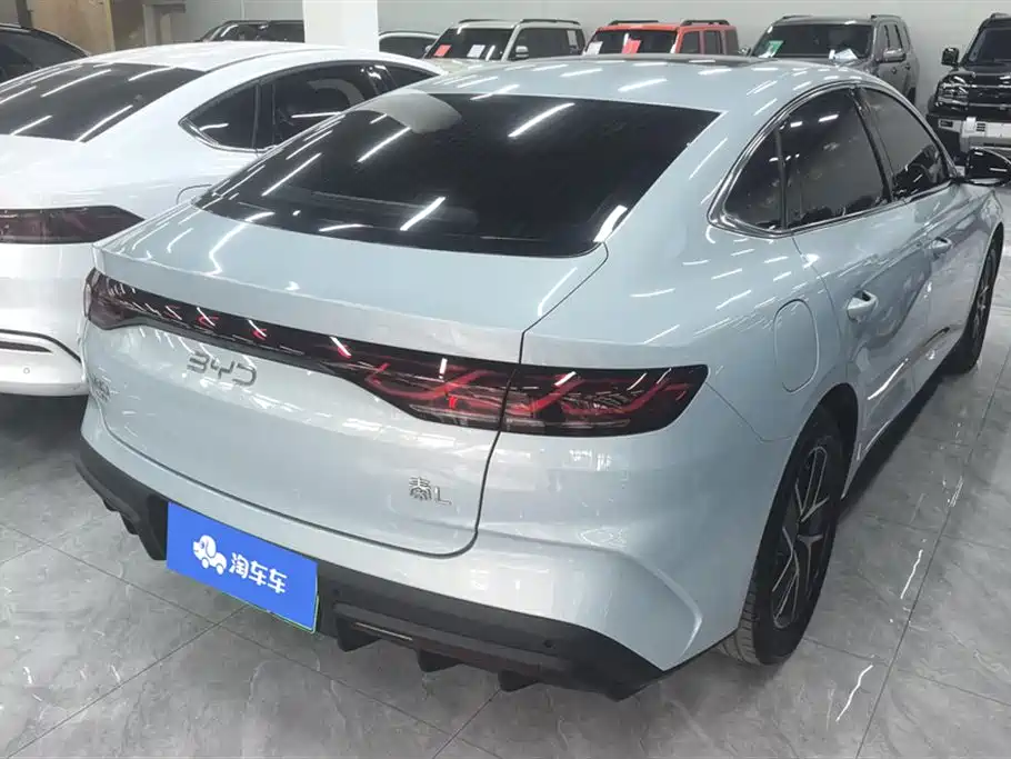 BYD Qin L 2024 DM-i 120KM Leading фото 3