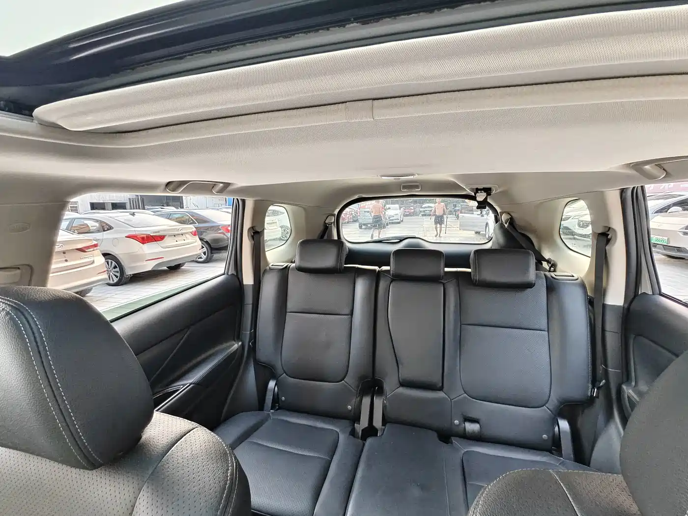 Mitsubishi Outlander 2017 2016 2.4L 4WD Luxury Edition 7-seater
