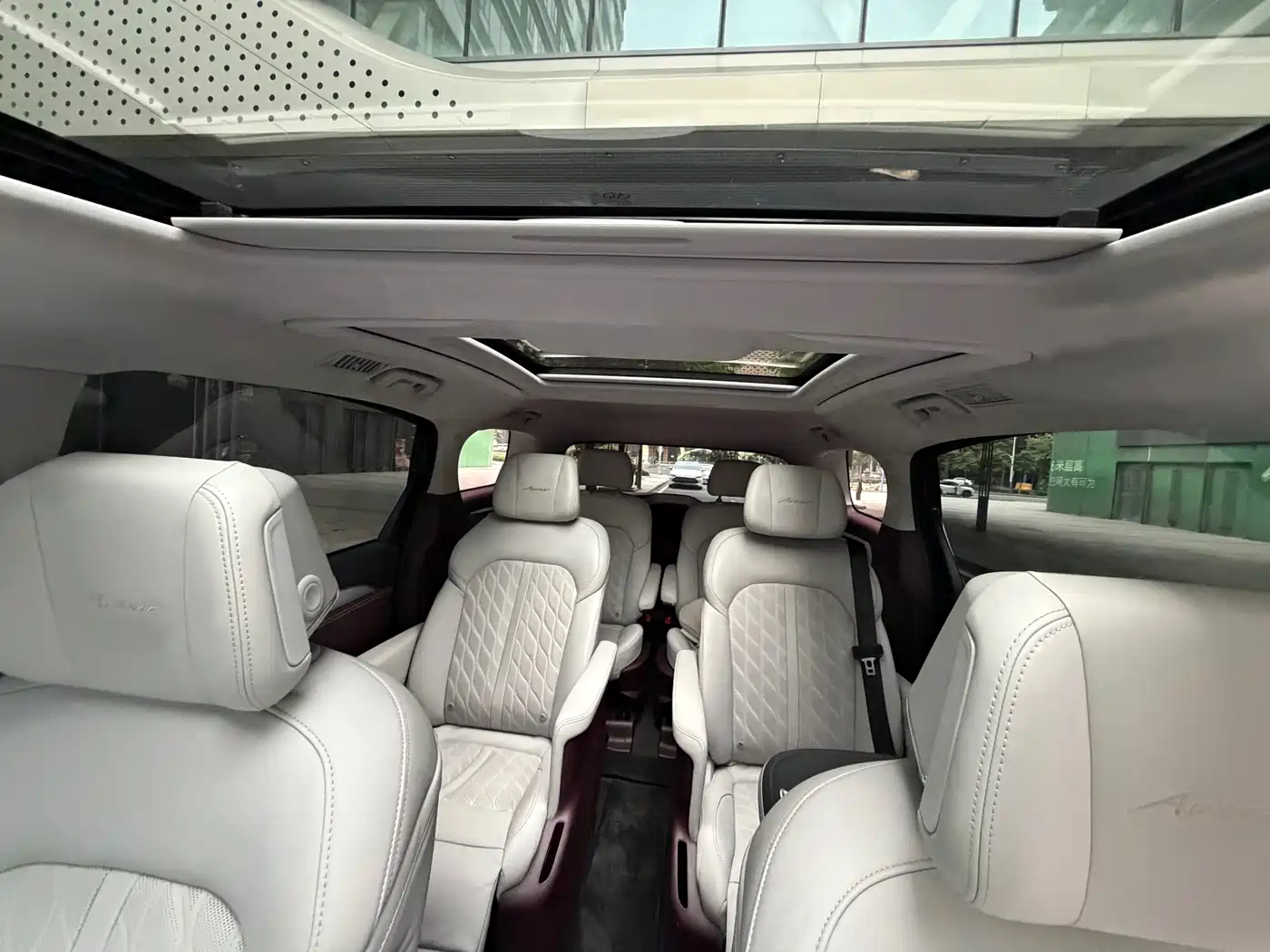 Buick GL8 2022 Avenir Avia 6-Seater Virtue Edition фото 15