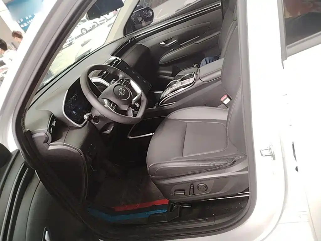 Фото 15 - Hyundai Tucson