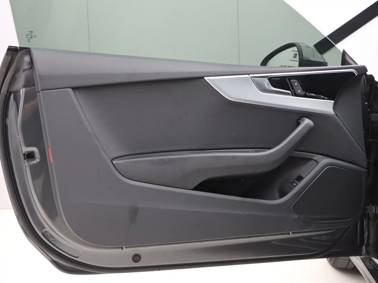 Фото 25 - Audi A5 (Import)