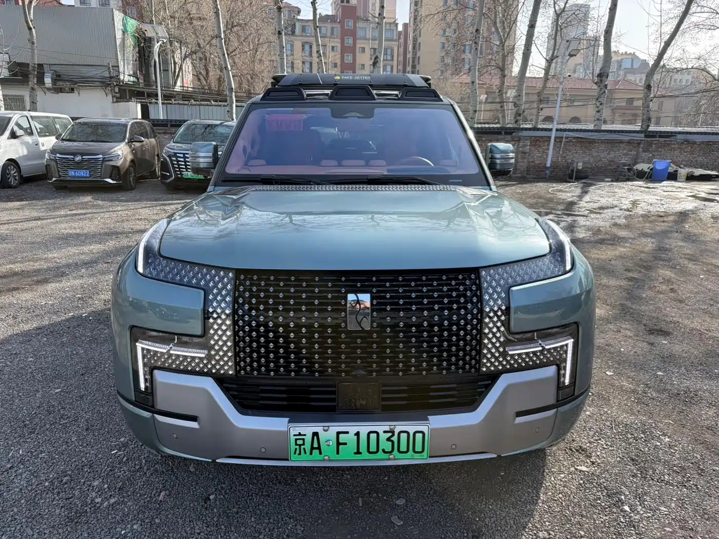 Yangwang U8 2024 Off-Road Player Edition фото 2