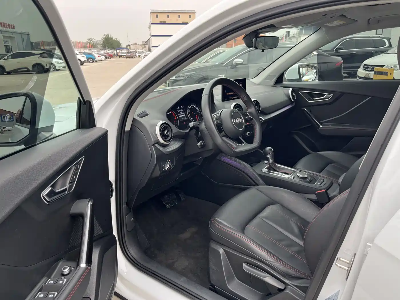 Audi Q2L 2023 35TFSI Progressive Dynamic фото 14