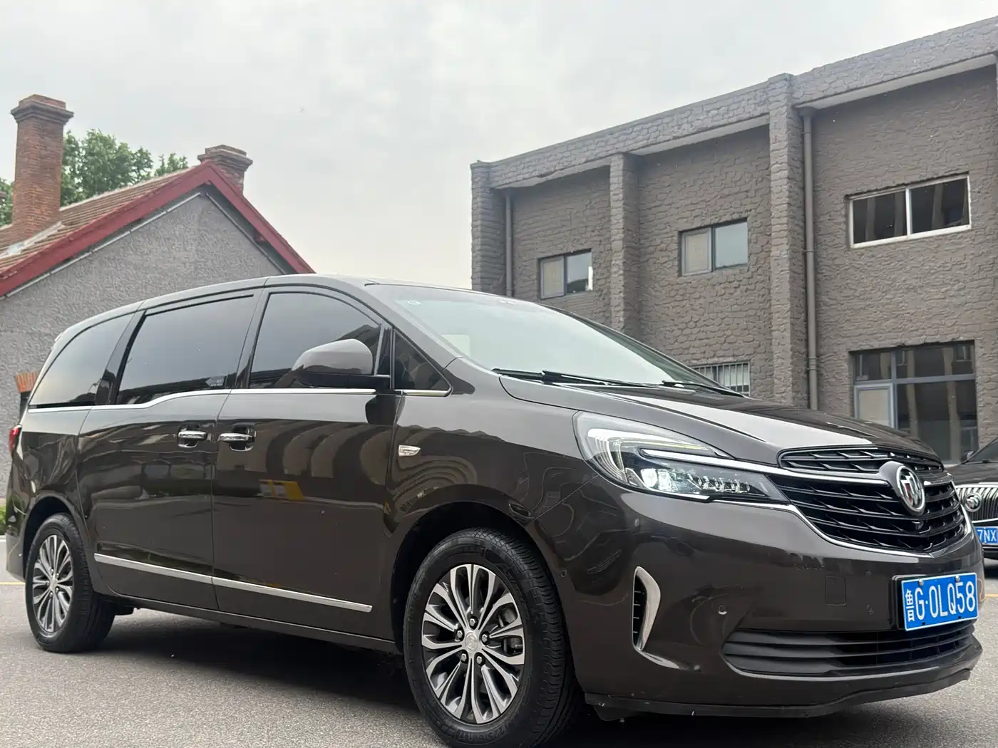 Buick GL8 2021 Land Business Class 652T Premium фото 8