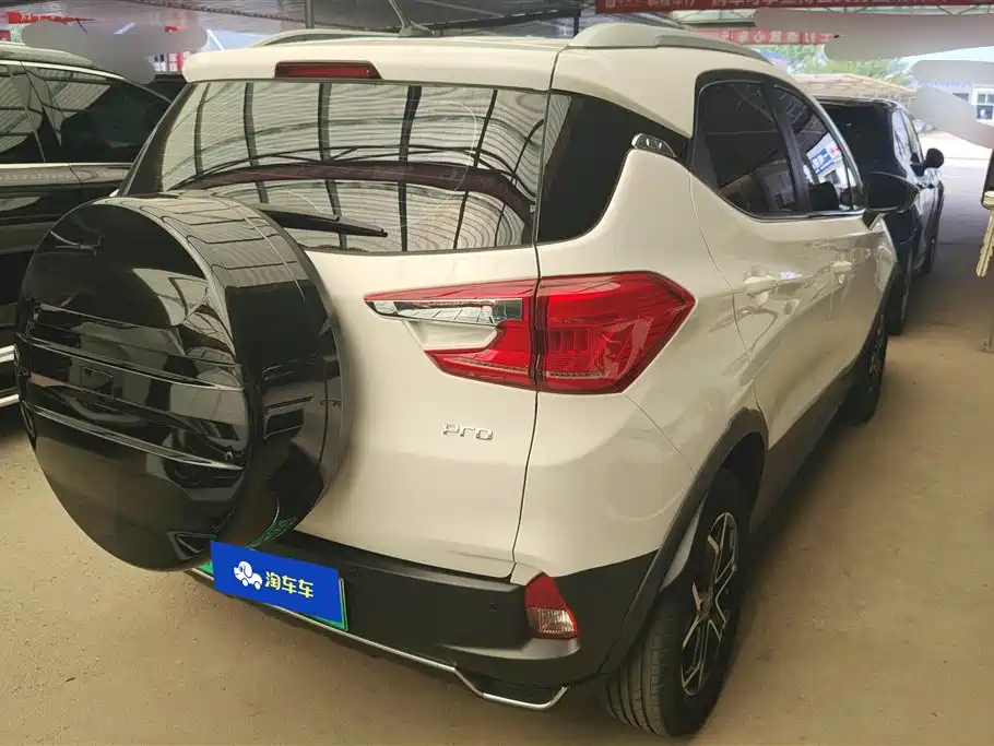 BYD Yuan Pro 2021 401KM Luxury Model фото 3