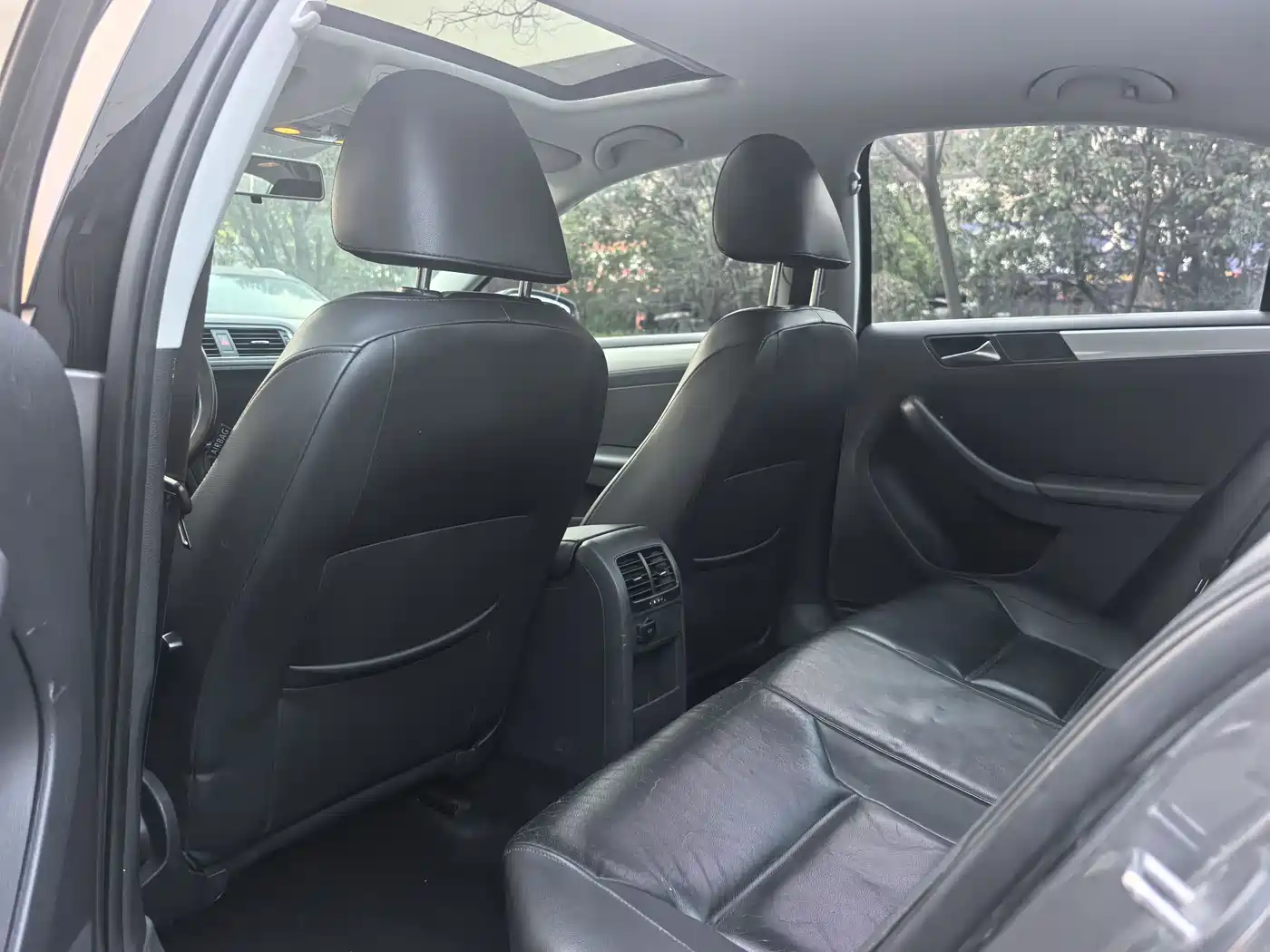 Volkswagen Sagitar 2014 1.4TSI Manual Luxury фото 5