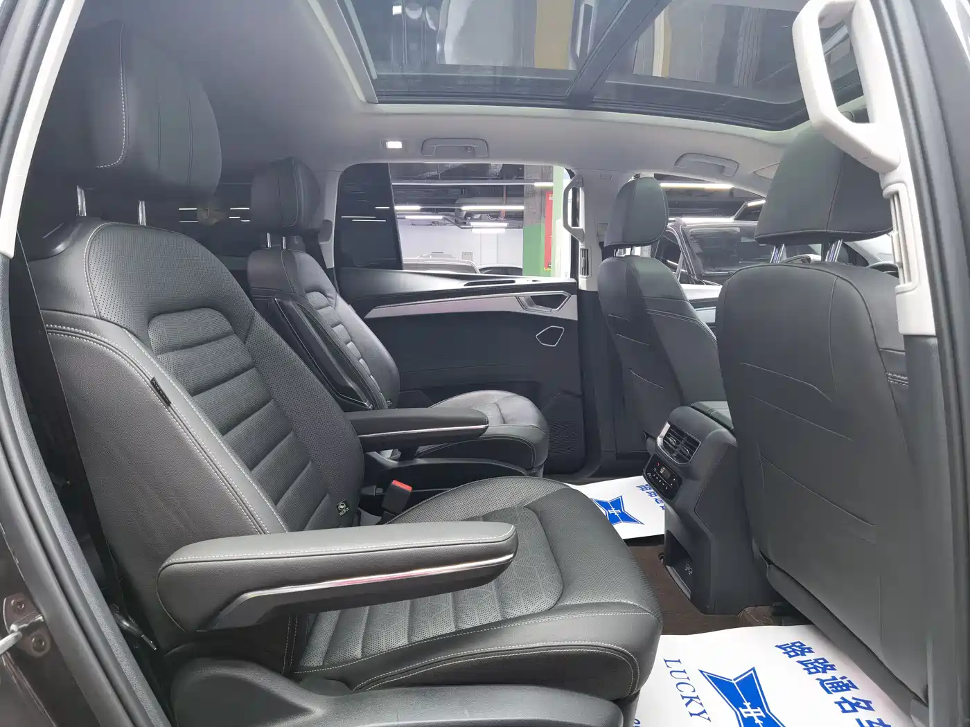 Volkswagen Talagon 2022 380TSI 4WD Luxury Premium Pro Edition 6-seater фото 9
