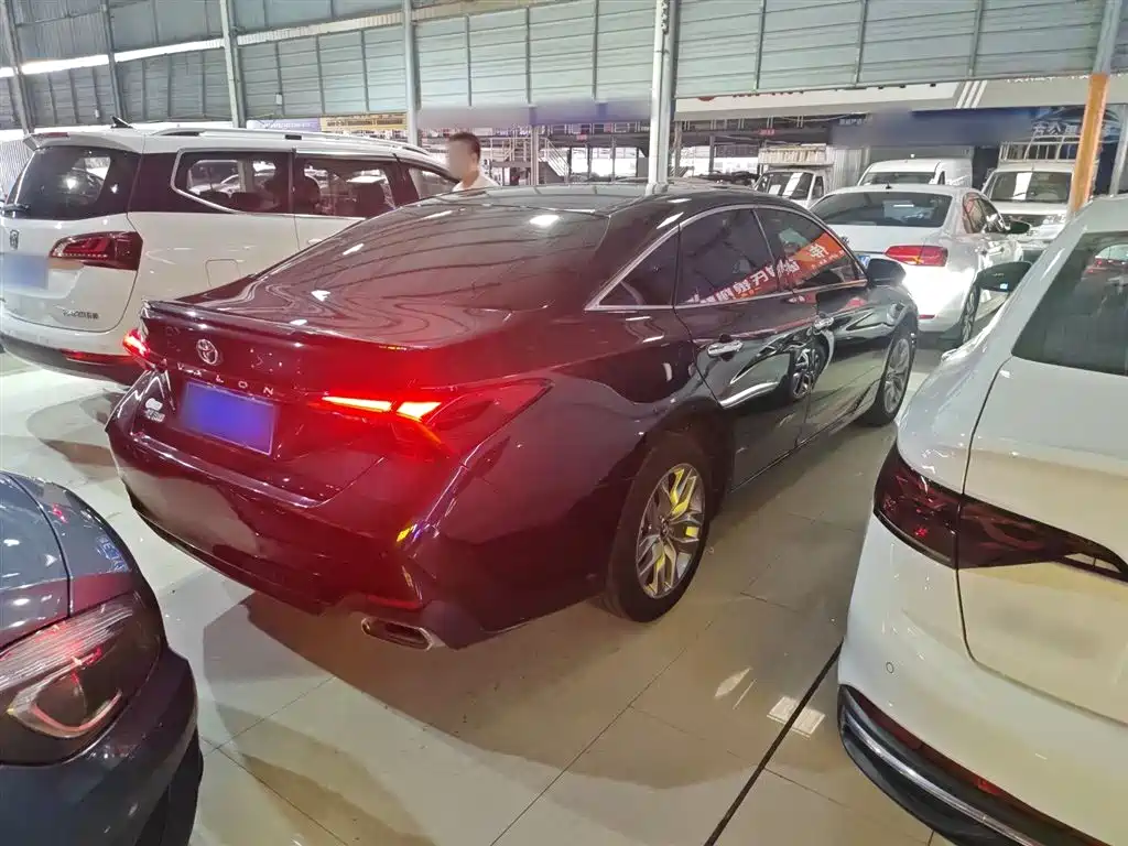 Toyota Avalon 2021 2.5L Luxury Edition фото 5
