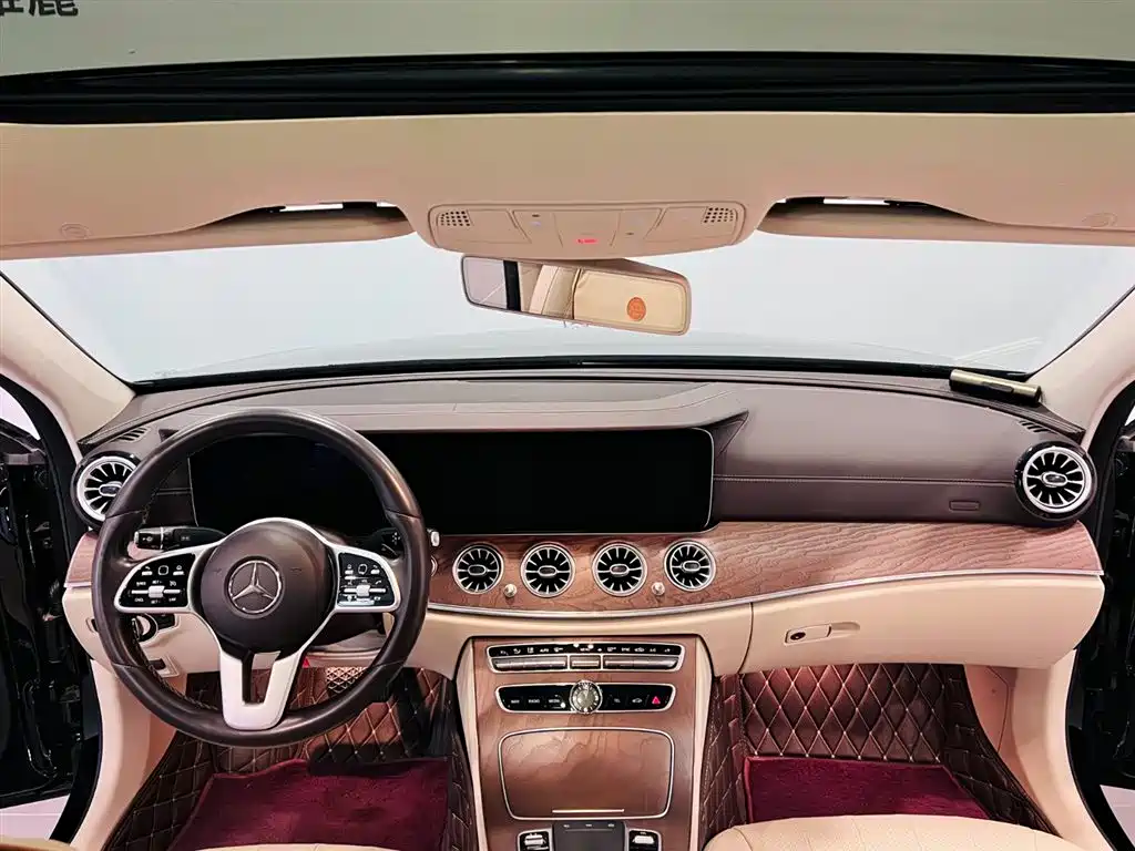 Mercedes-Benz E-Class 2020 E 300 L Fashion фото 8