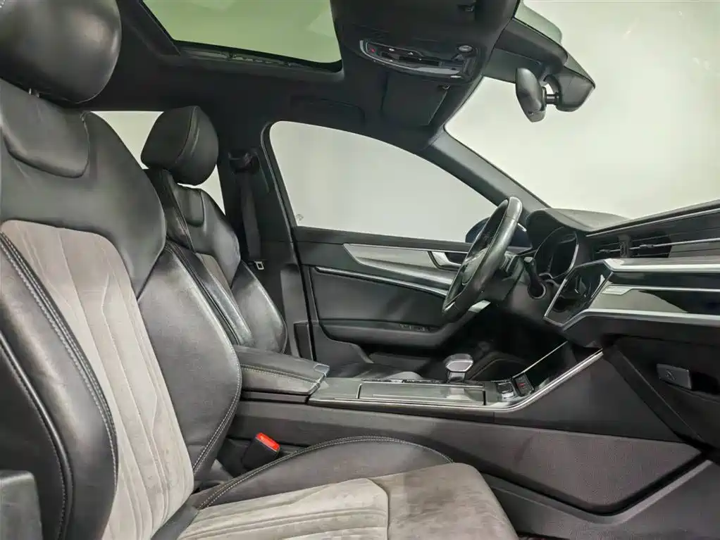 Audi A6L 2022 40 TFSI Luxury Dynamic фото 8
