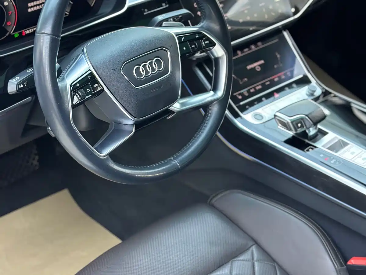 Audi A8 2021 A8L 50 TFSI quattro Comfort фото 8