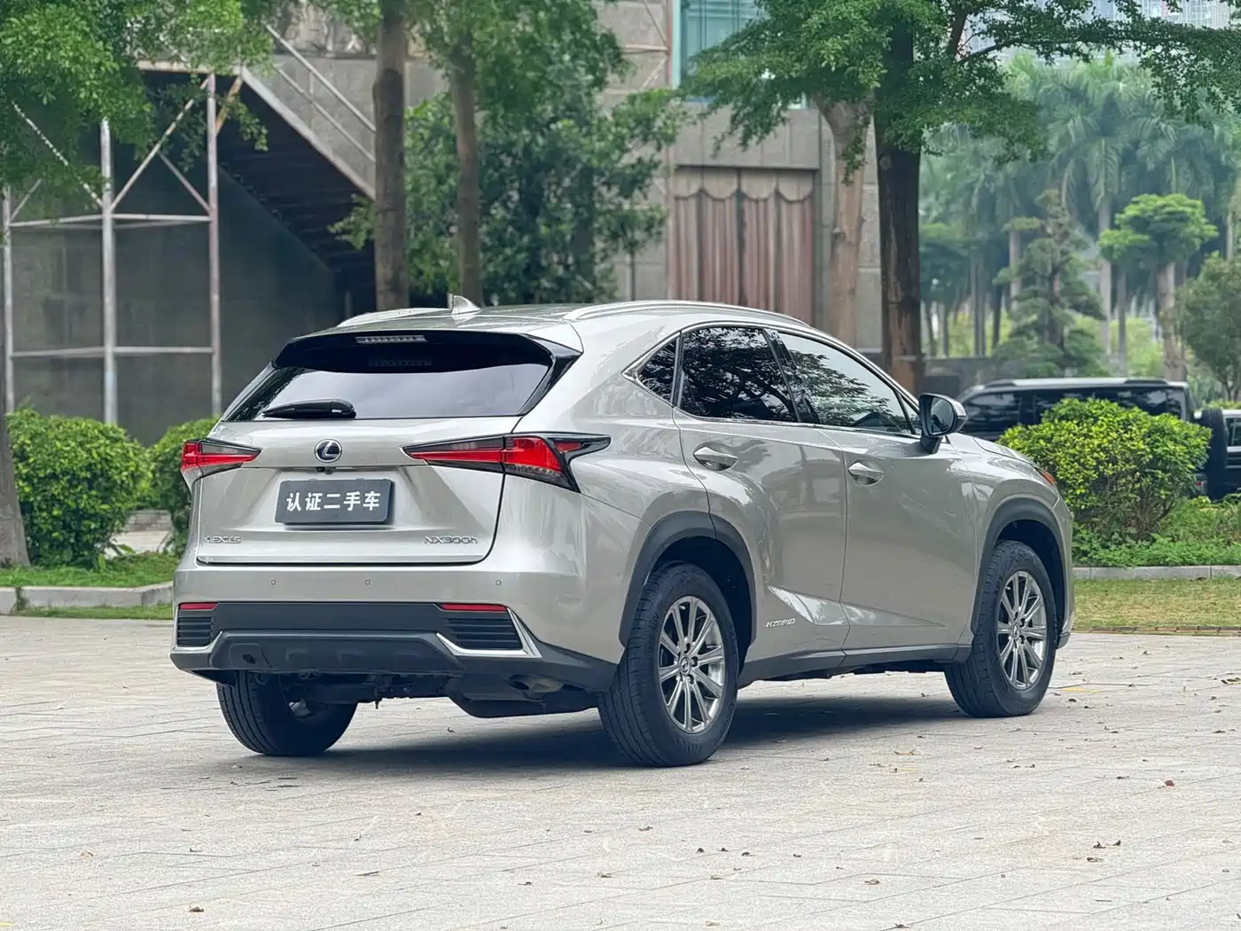 Lexus NX 2018 Model 300h FWD Fengshang Edition China V фото 20