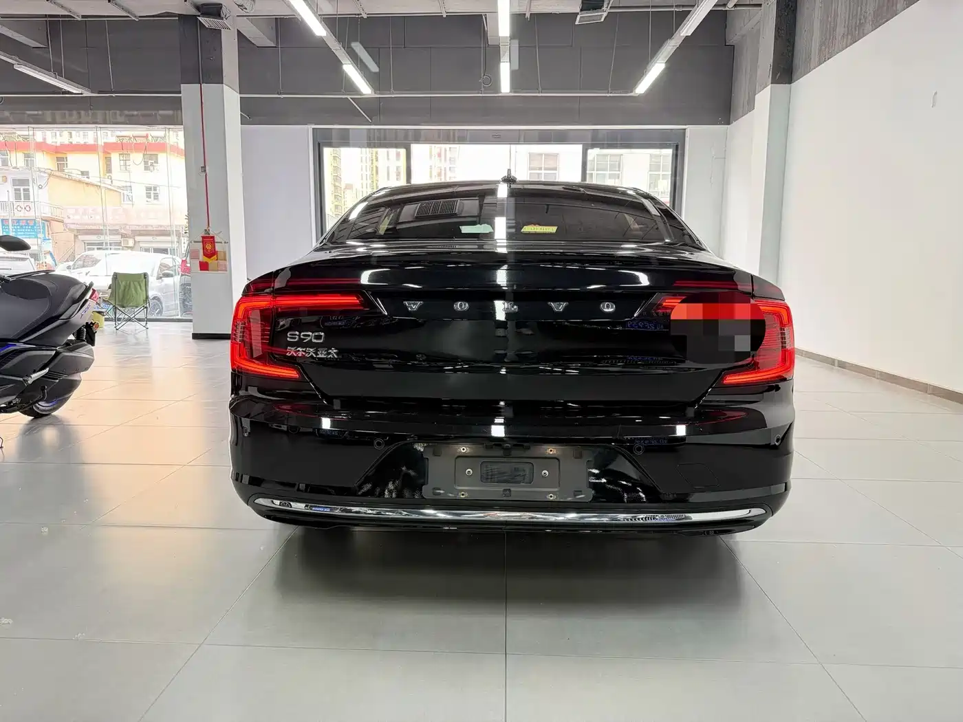 Фото 8 - Volvo S90