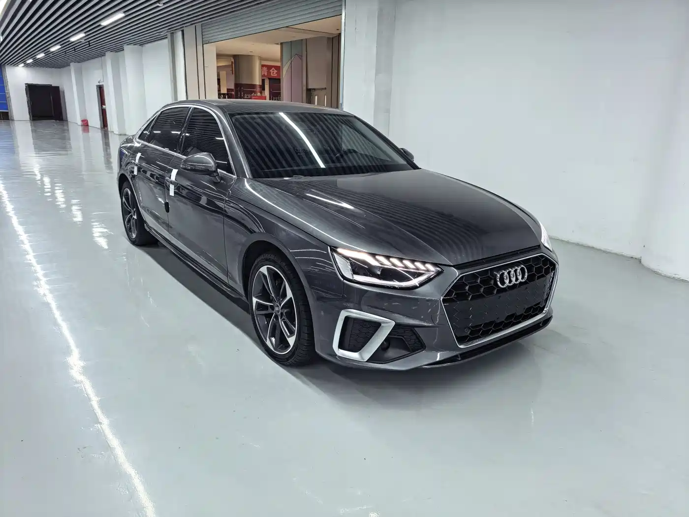 Audi A4L 2022 40 TFSI Fashion Dynamic фото 3