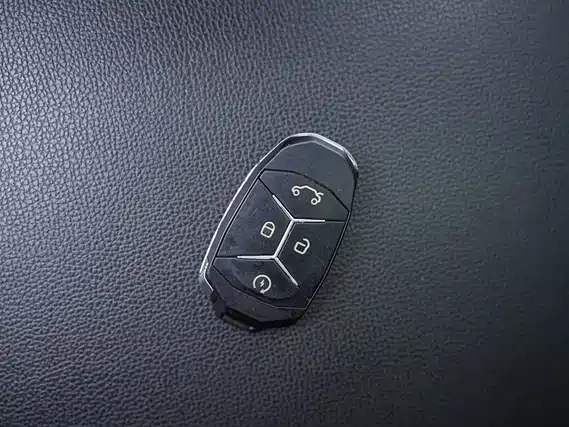 Lynk & Co 03 2021 2.0TD Auto Jin Plus фото 16