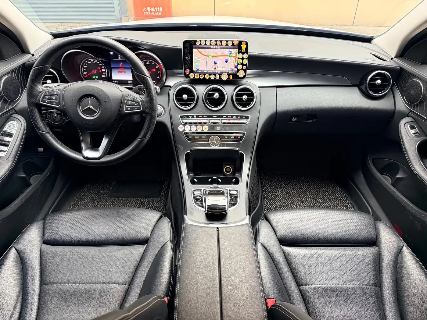 Mercedes-Benz C-Class 2017 C 200 L Sport фото 11